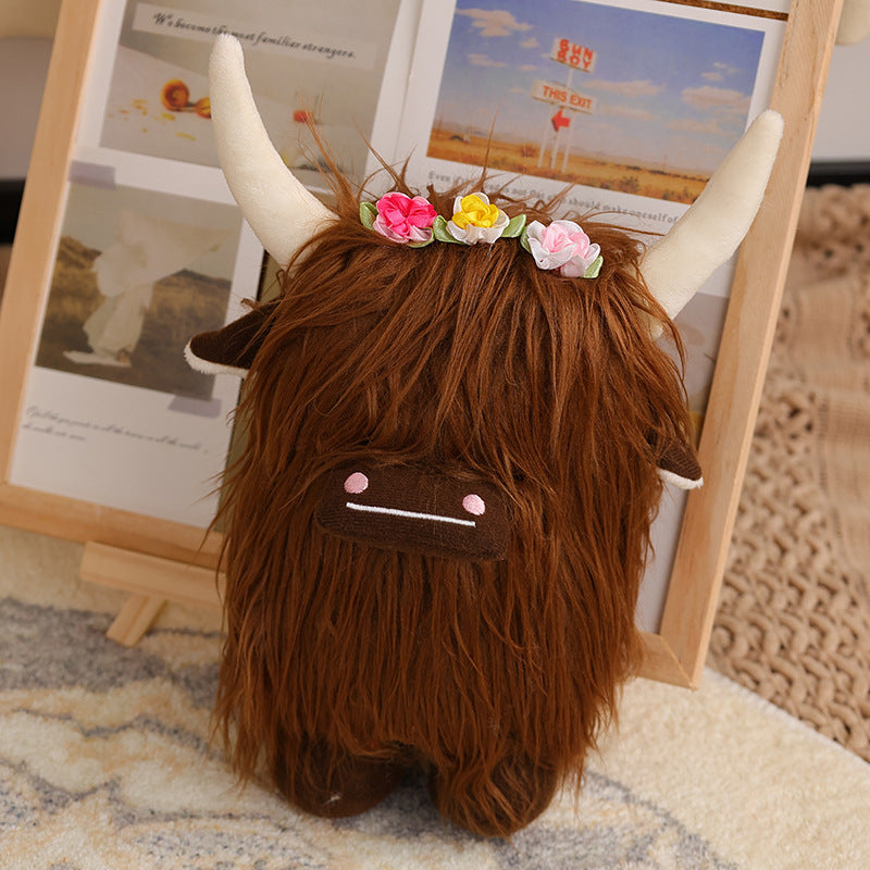 Market Hot Highland Cow Cute Flowers Yak Decoration Doll Scottish Highland Cow Toy